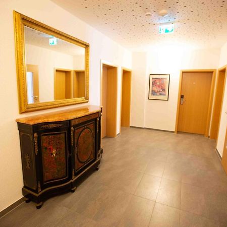 Heilbronner Hotel Am Schoenen Theater Экстерьер фото