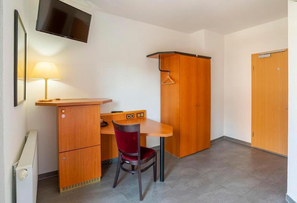 Heilbronner Hotel Am Schoenen Theater Экстерьер фото