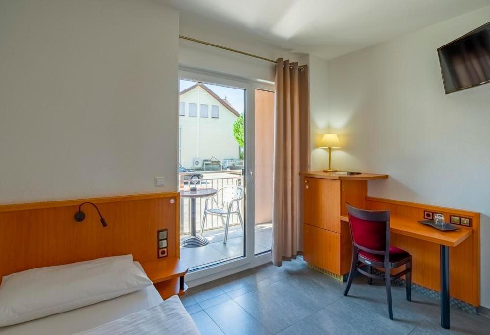 Heilbronner Hotel Am Schoenen Theater Экстерьер фото